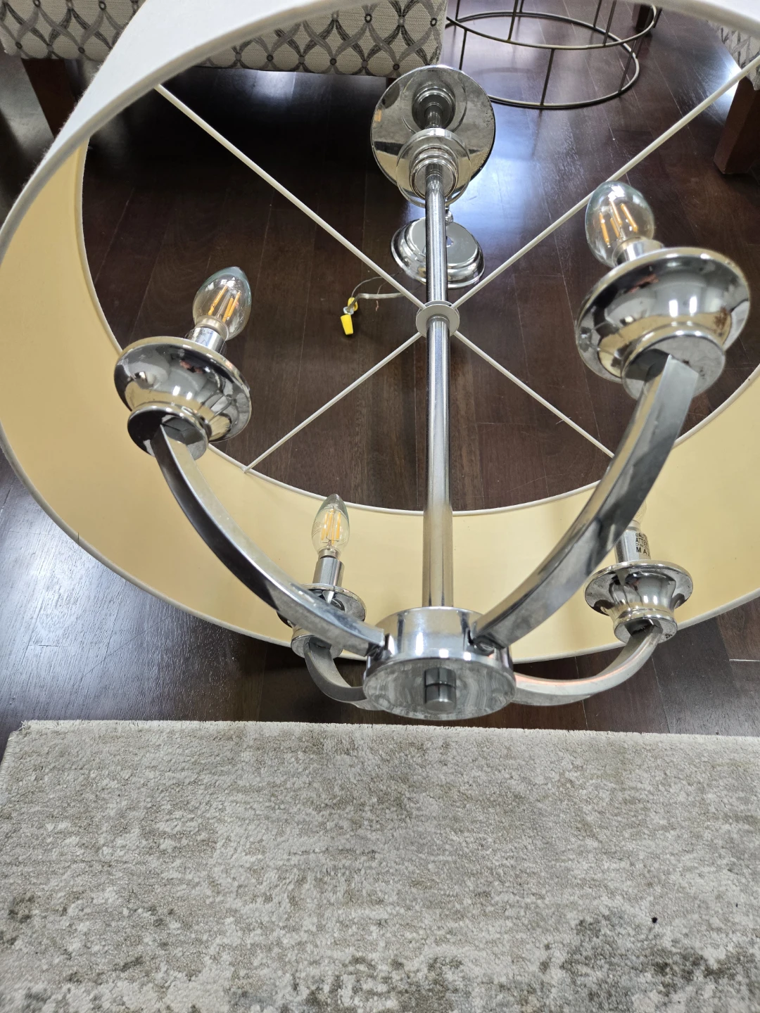 Kitchen Light $39 Miss 10line/ derry - photo 3