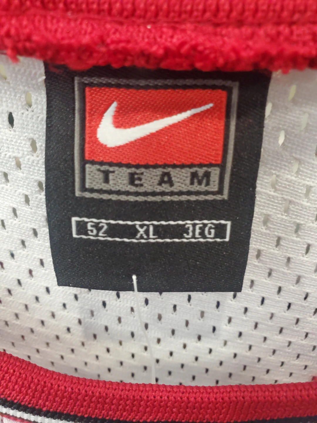 Nike Michael Jordan Chicago Bulls #23 Jersey - photo 3