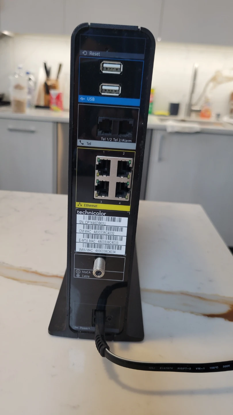 Technicolor WiFi Router Gateway - photo 4