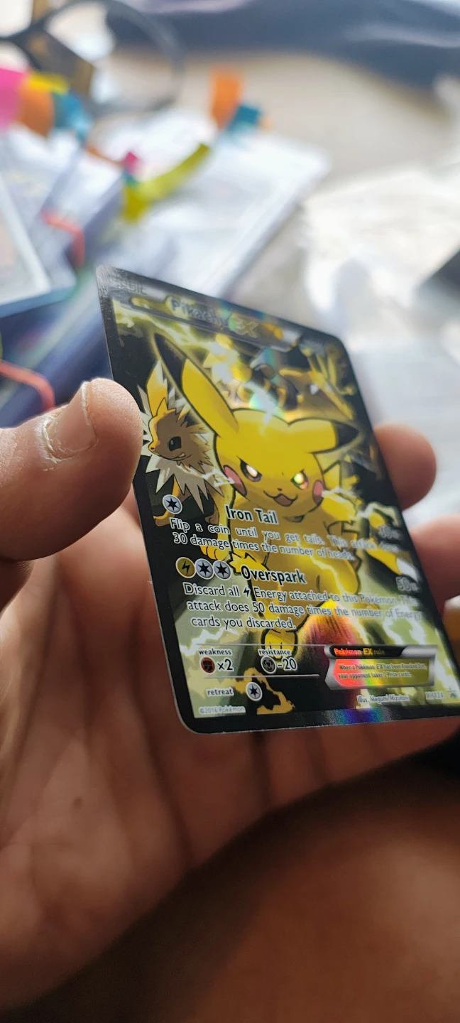 Pokémon Pikachu EX Card