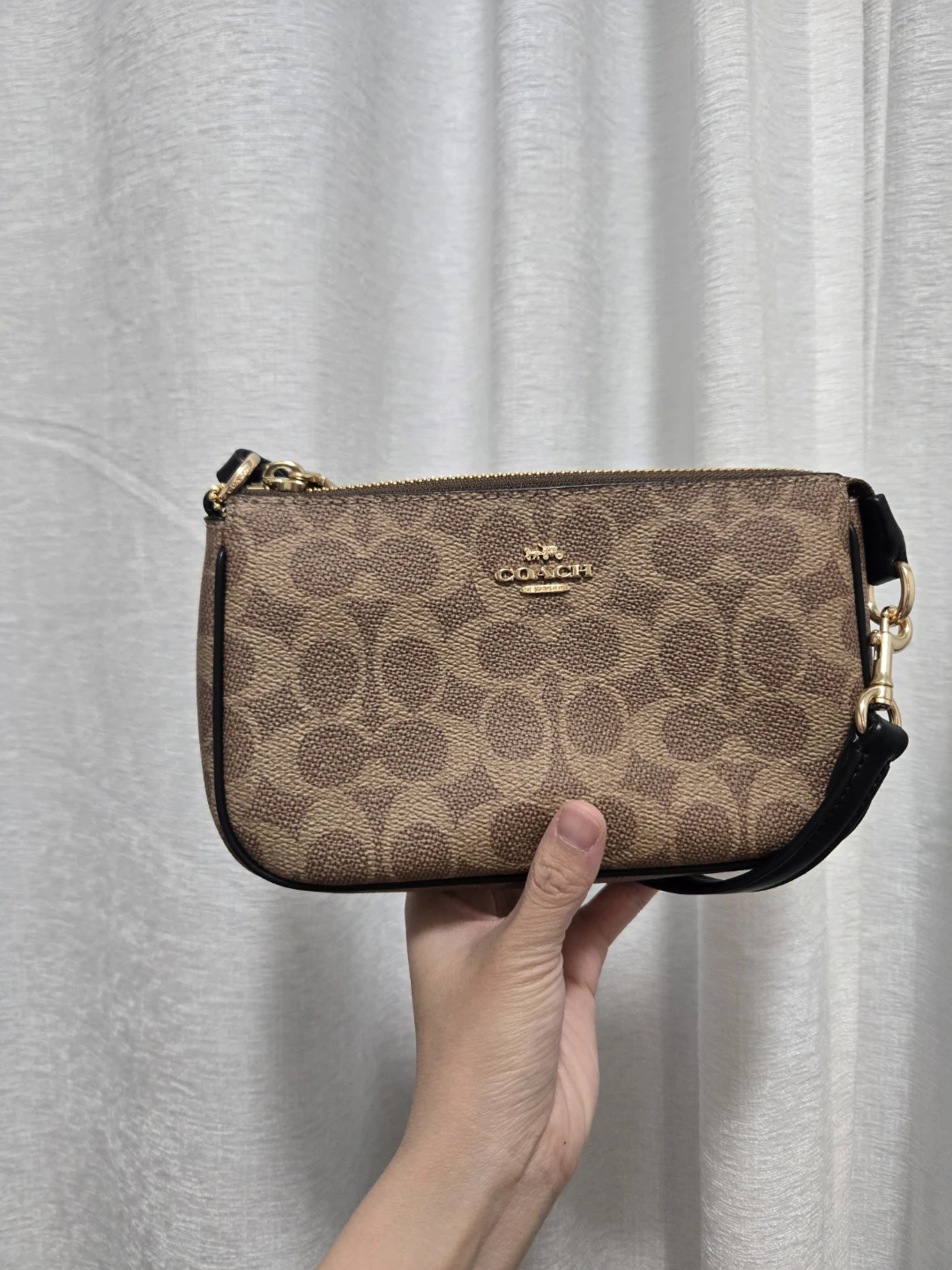 New Coach Monogram Wristlet/Clutch Bag - photo 3