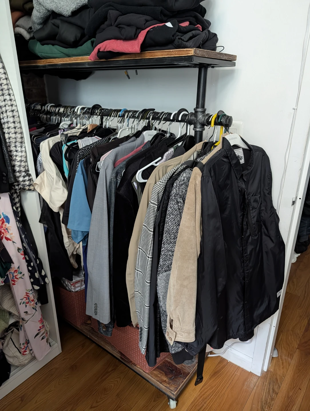 Industrial Pipe & Dark Walnut Rolling Clothing Rack - photo 3