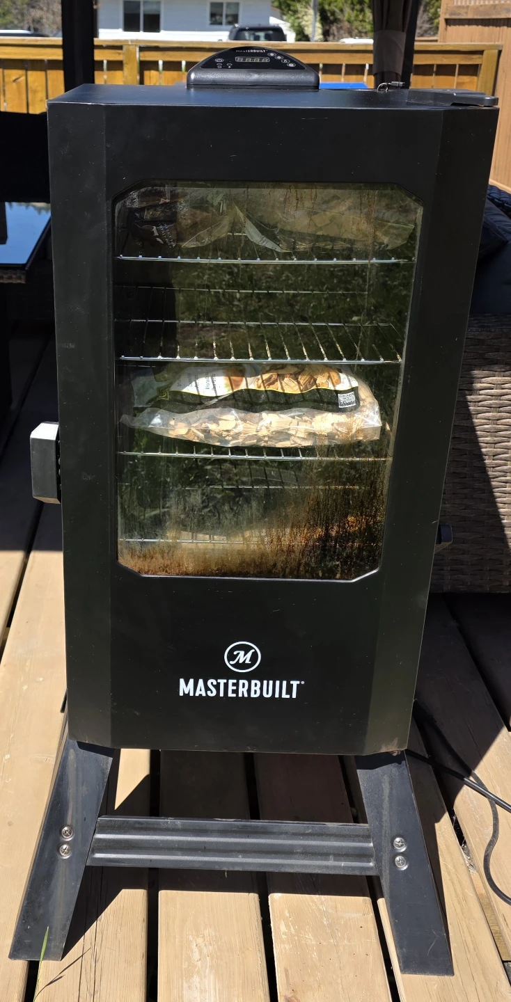 Masterbuilt Electric Smoker