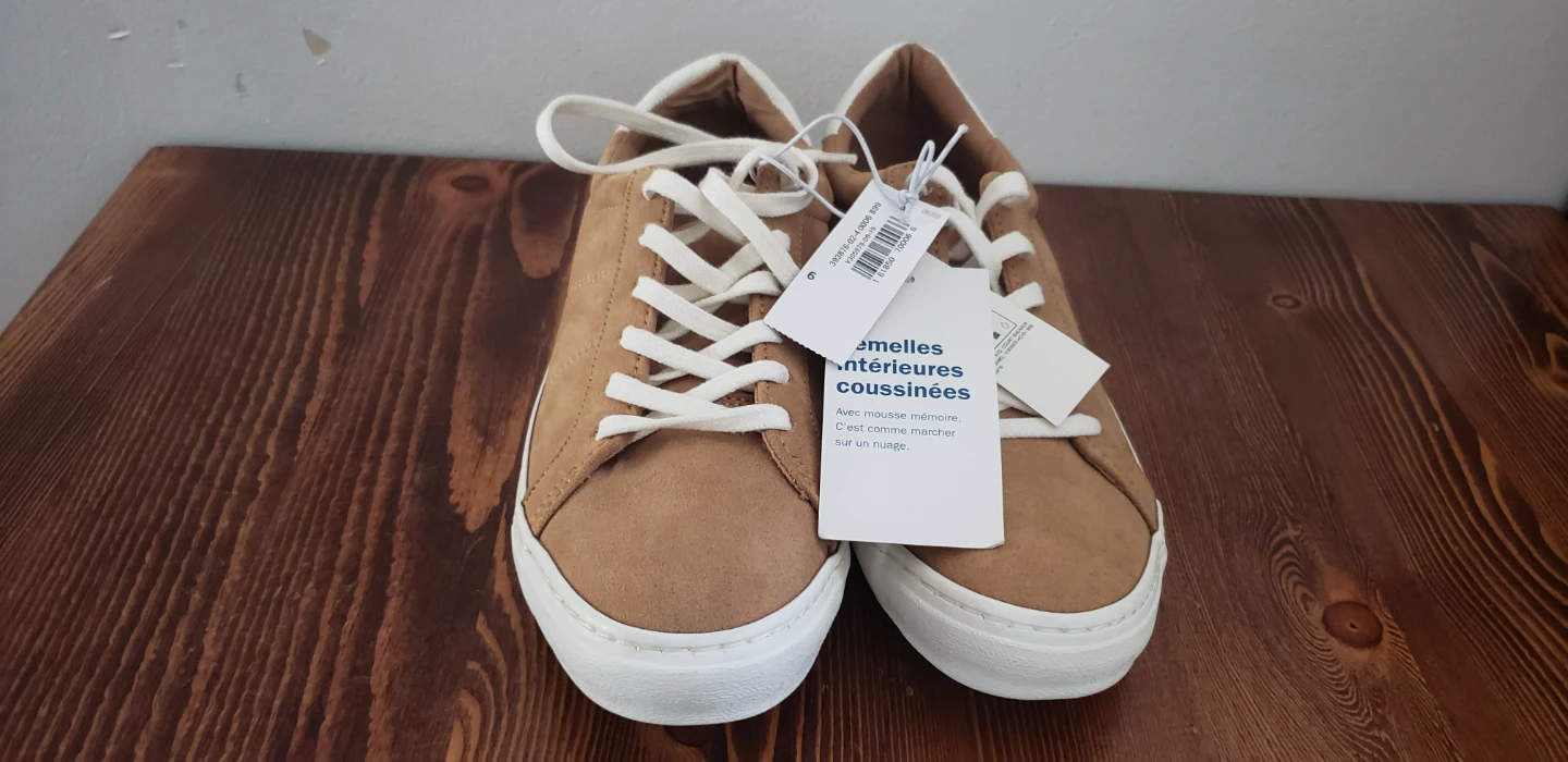 Old Navy Brown Suede Sneakers size 6 - photo 4