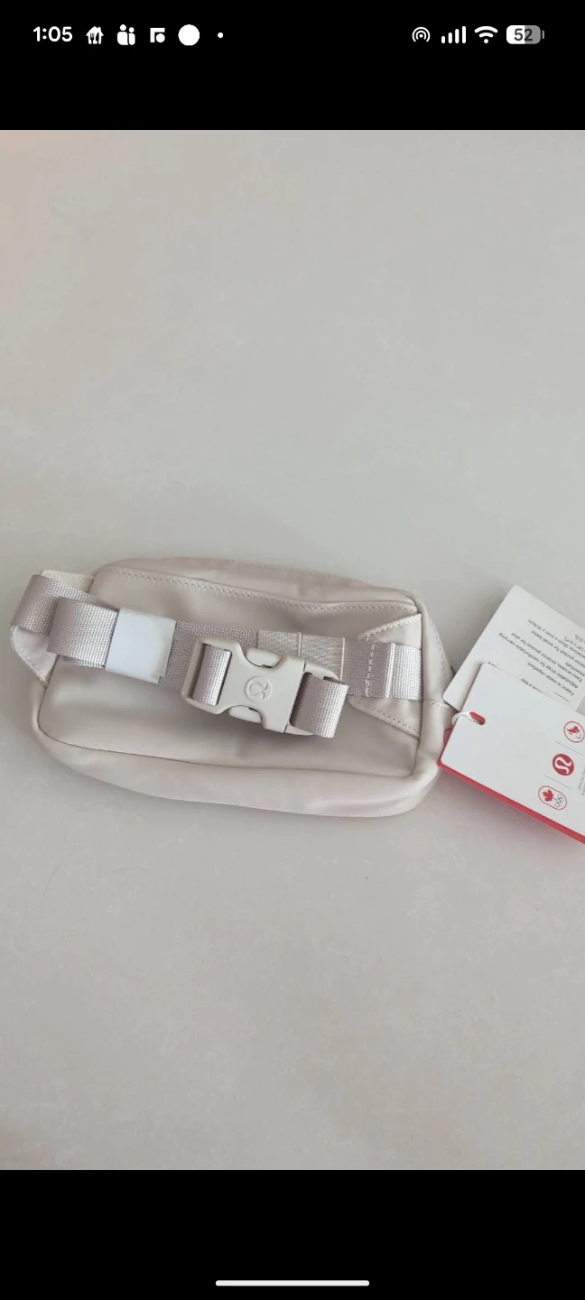 Lululemon Future Legacy Belt Bag - White - photo 2