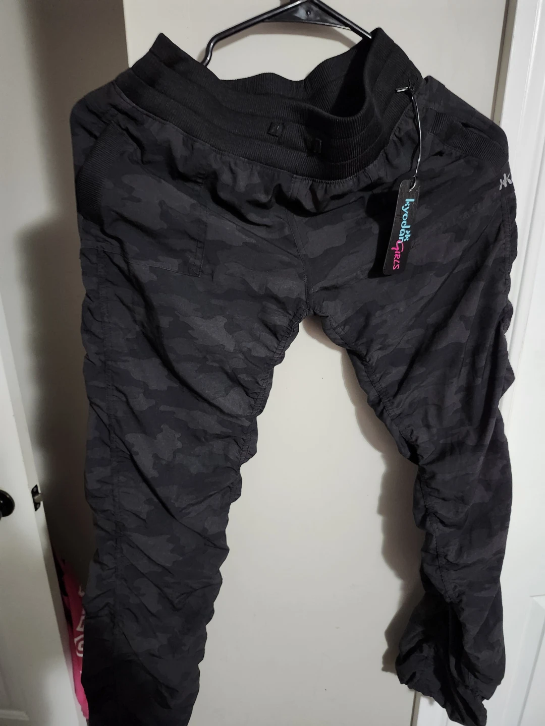$10 girls pants GL/14