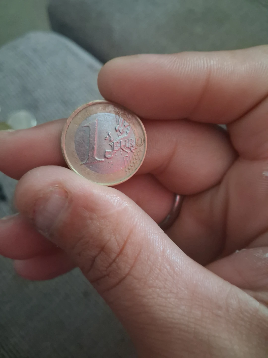 1 Euro Coin - photo 2