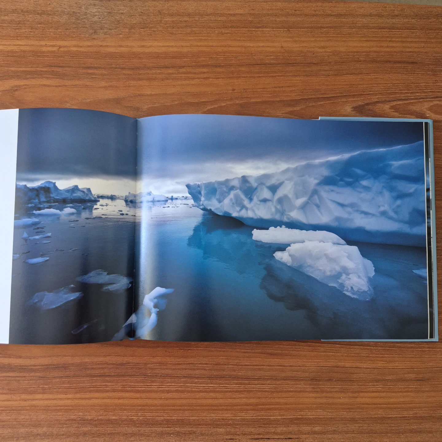 "Antarctica: The Global Warning" by Sebastian Copeland - photo 2