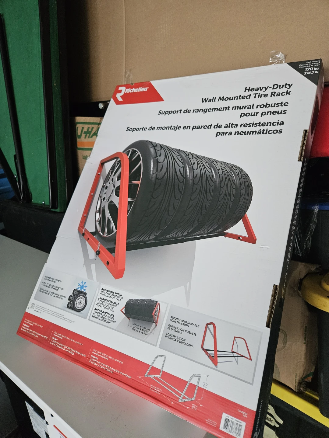 Richelieu Heavy-Duty Wall Mounted Tire Rack
