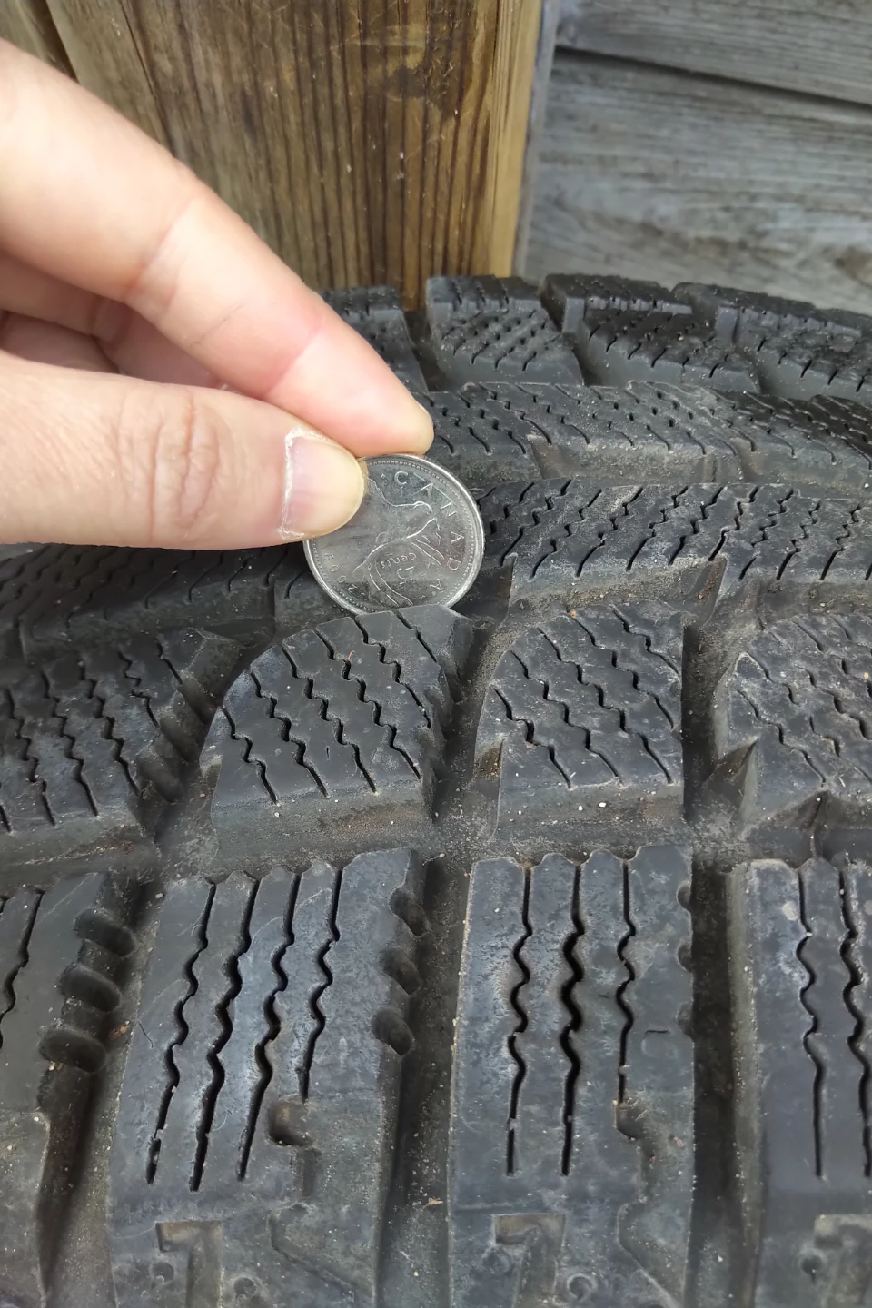 winter tires 225/40R18 - photo 3