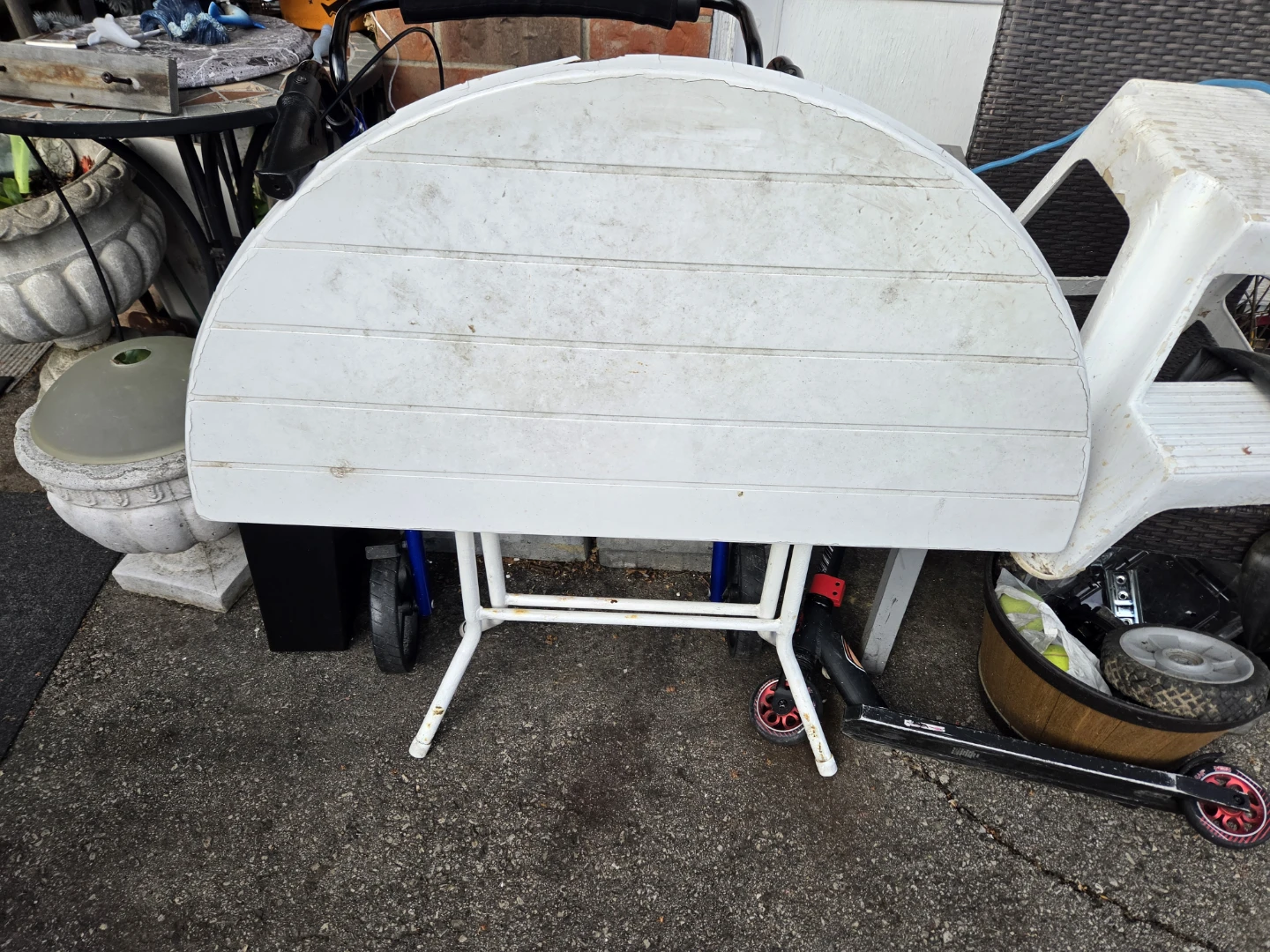 White Folding Half Round Table - photo 3