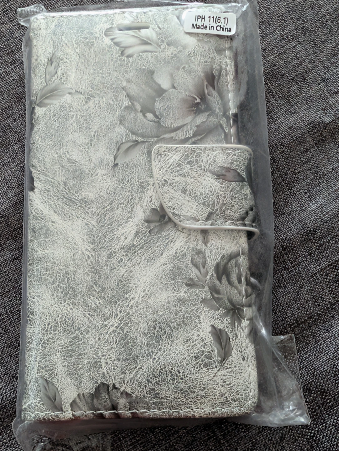 iPhone 11 (6.1) Floral Wallet Case - Grey - photo 2