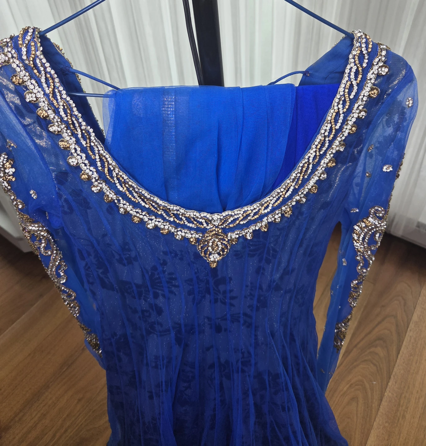 Blue Embellished Anarkali Kurti with Dupatta, and Pant - photo 2