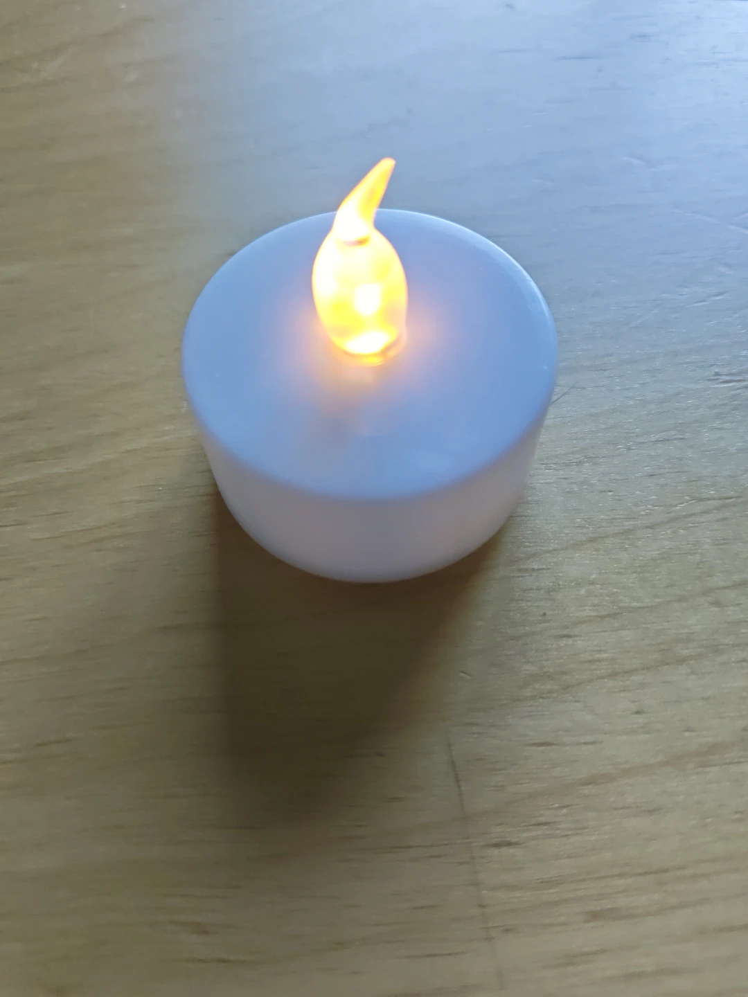 Set of 12 LED Flameless Tea Lights - photo 3