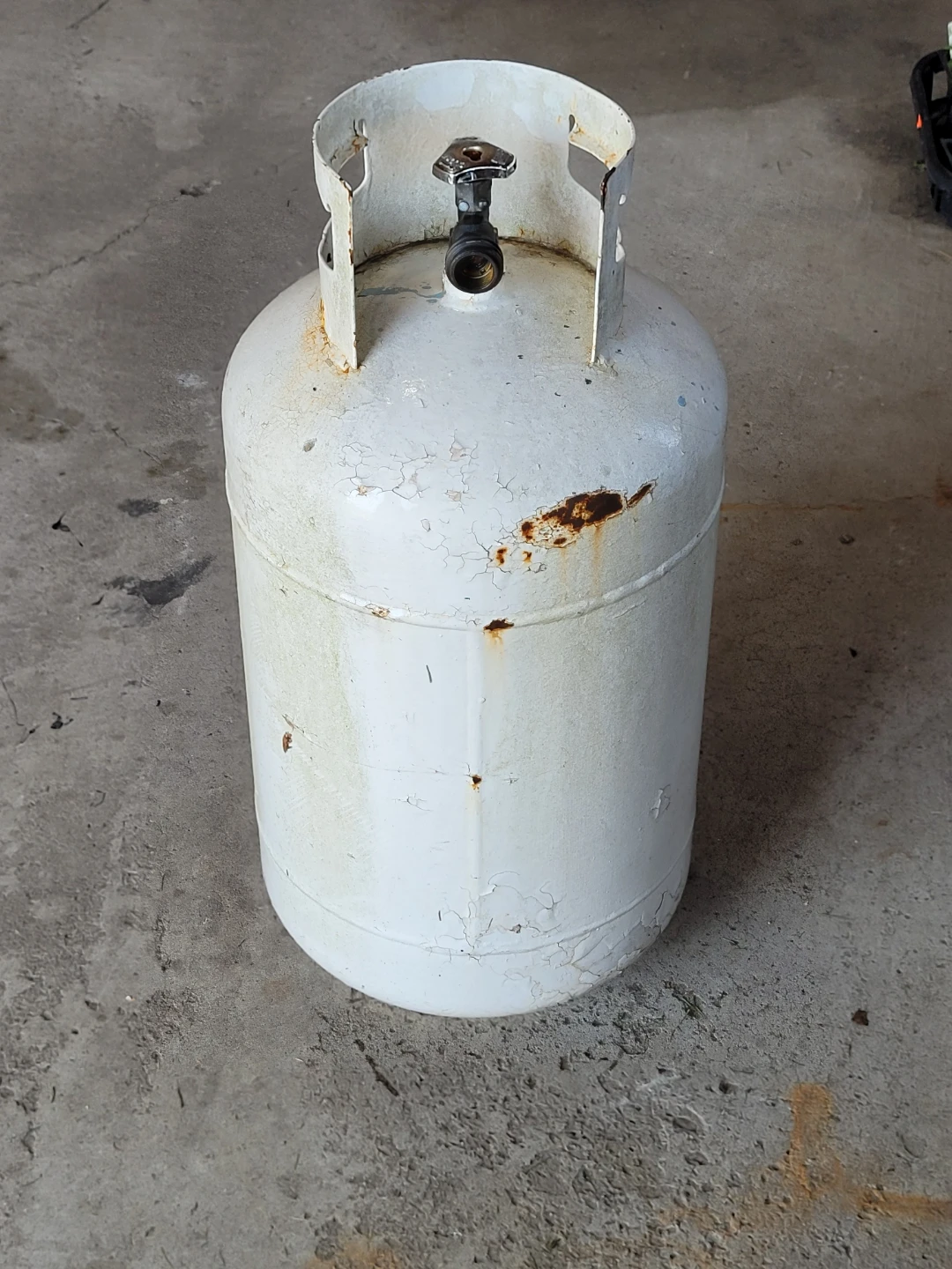 30 lb Propane Tank - photo 2
