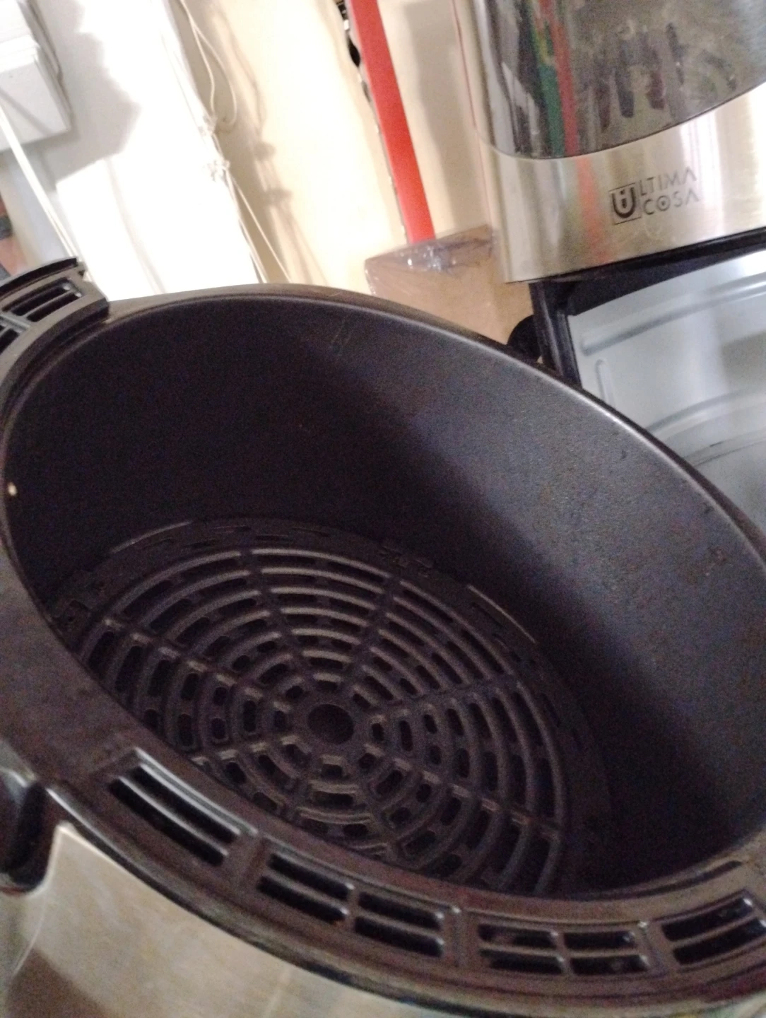 Ultima Cosa Presto Luxe Grande Air Fryer (8L) - photo 3