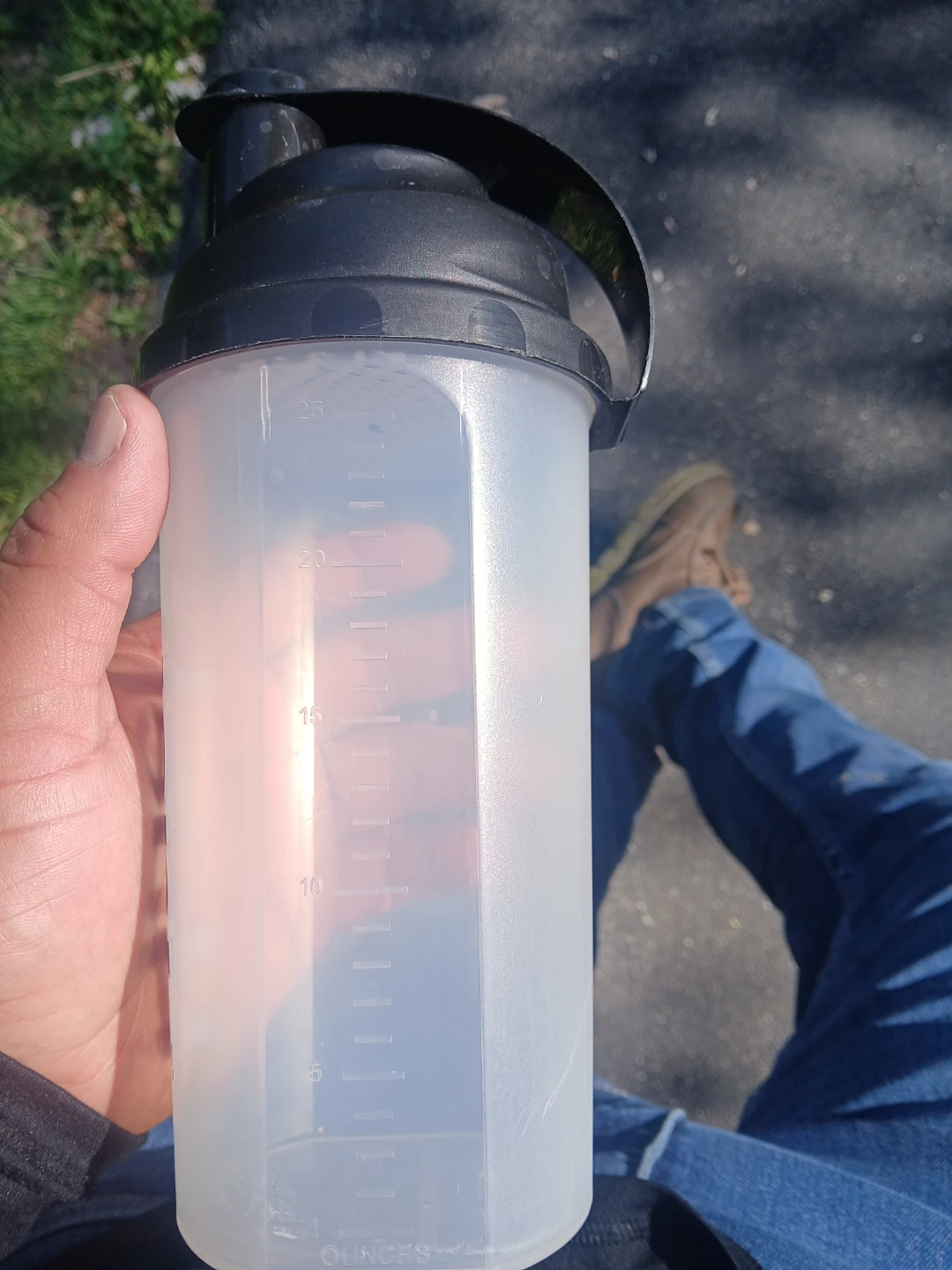 Huel Buck Manx 24 oz Shaker Bottle - photo 4