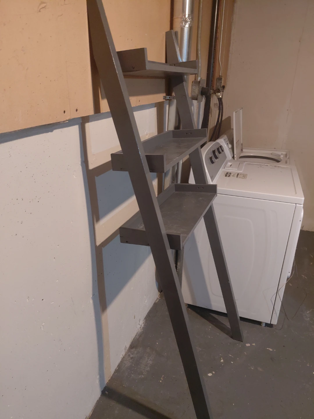 Ladder Shelf Unit - photo 2