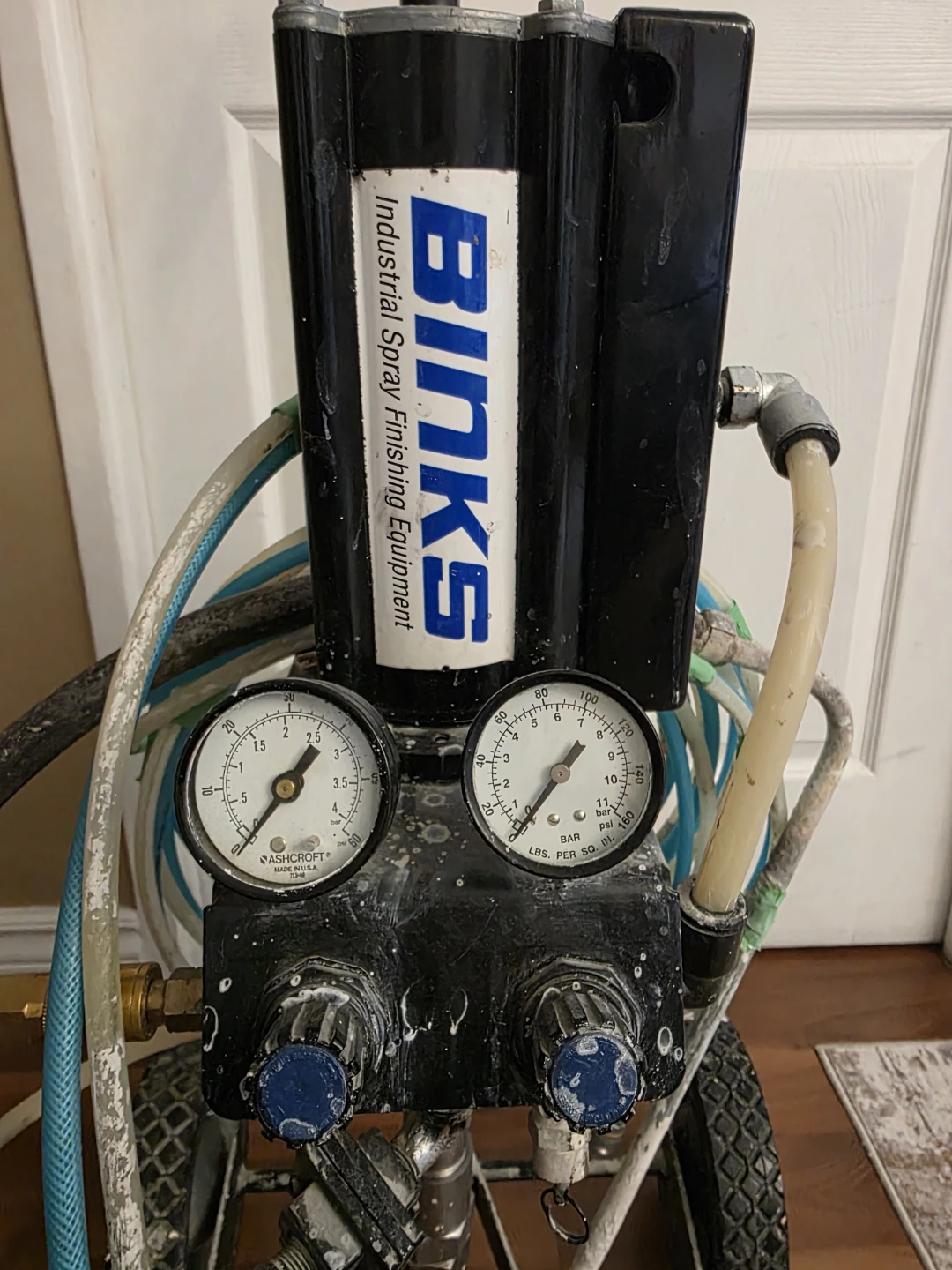 Binks Industrial Spray Finishing Equipment - photo 2