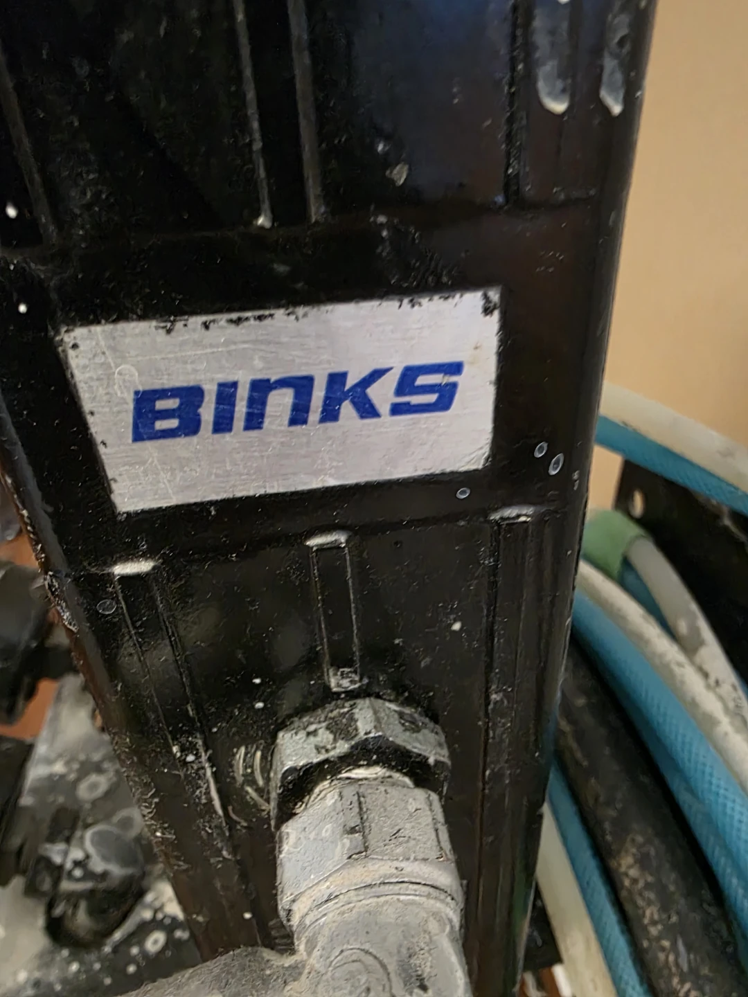 Binks Industrial Spray Finishing Equipment - photo 4