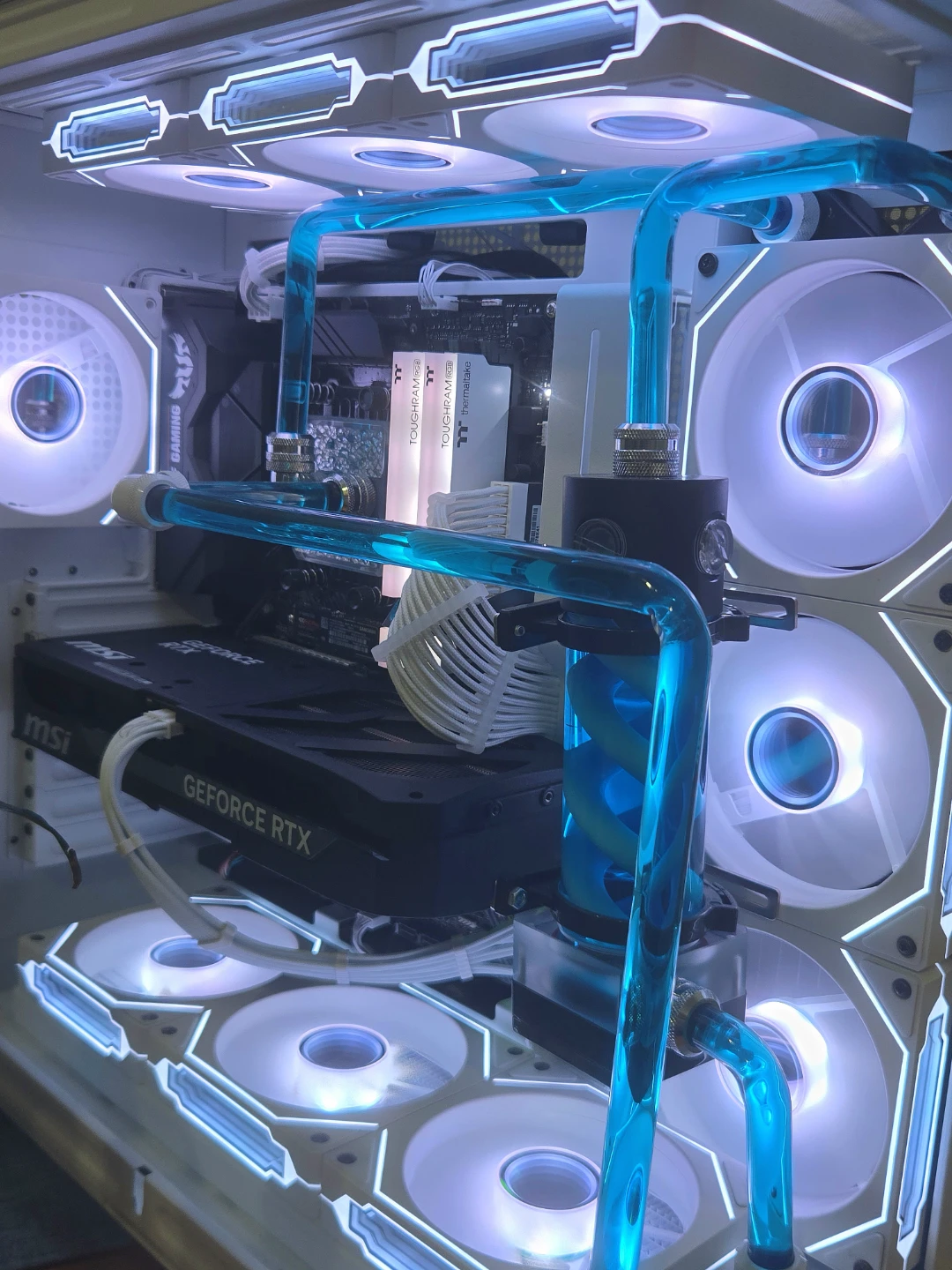 RTX 5070 Custom Watercooled Gaming PC | Ryzen 7 5800X - photo 5