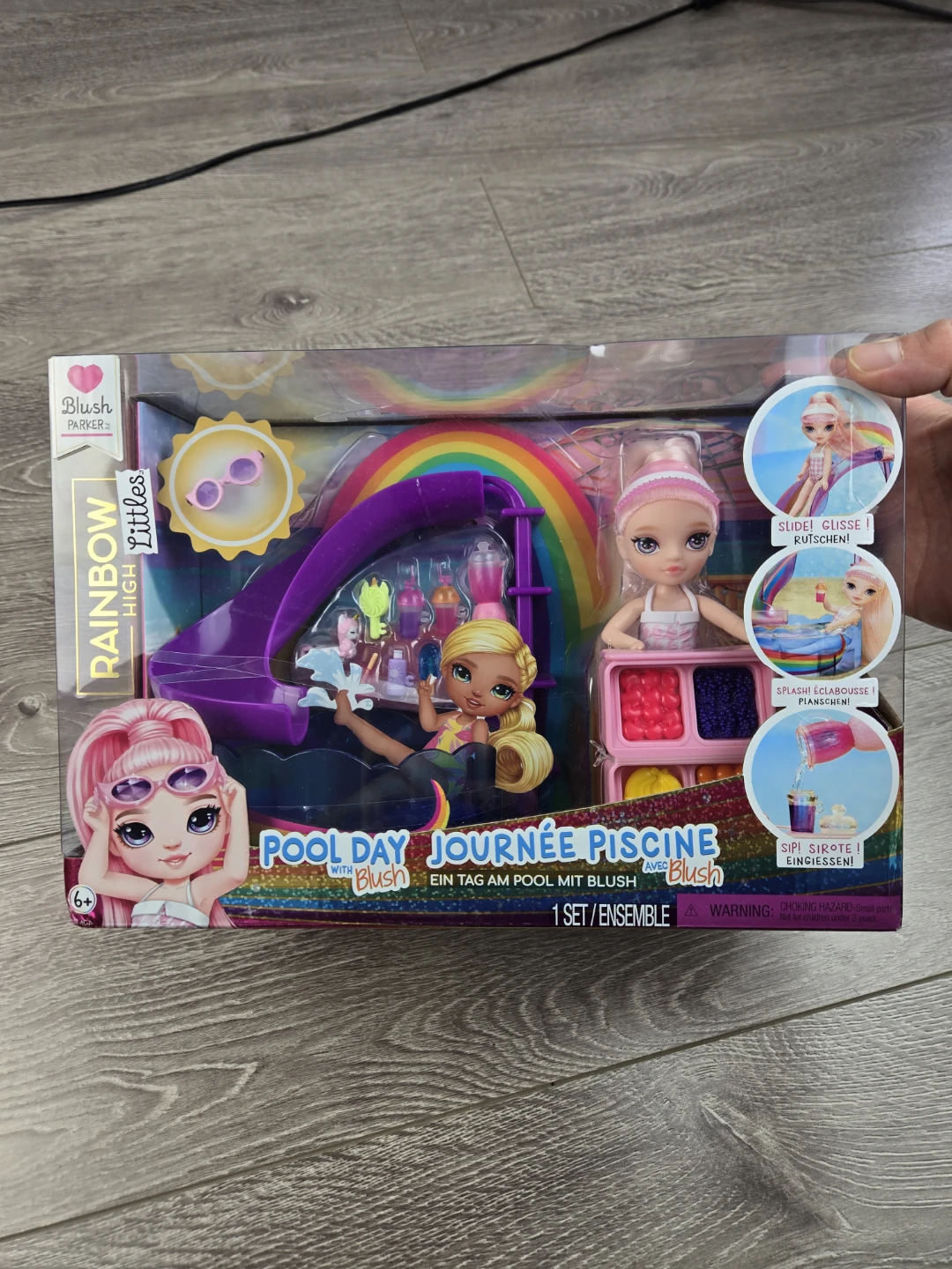 Rainbow high littlest pool day toy - photo 3