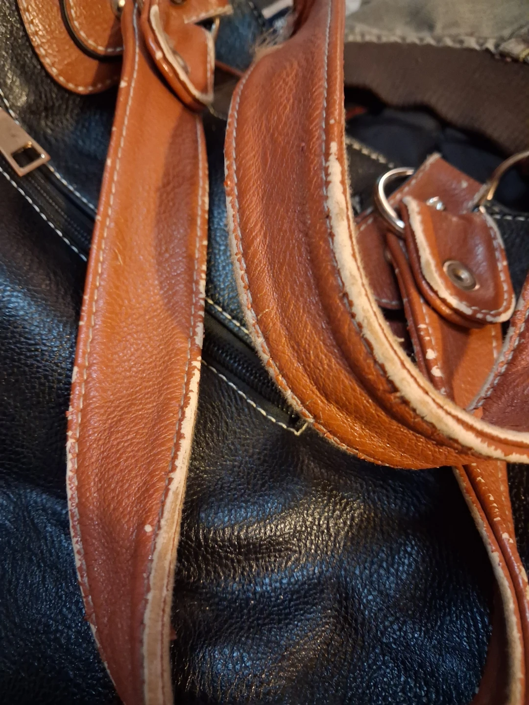 Jimmy Choo Black Leather Hobo Handbag - photo 5