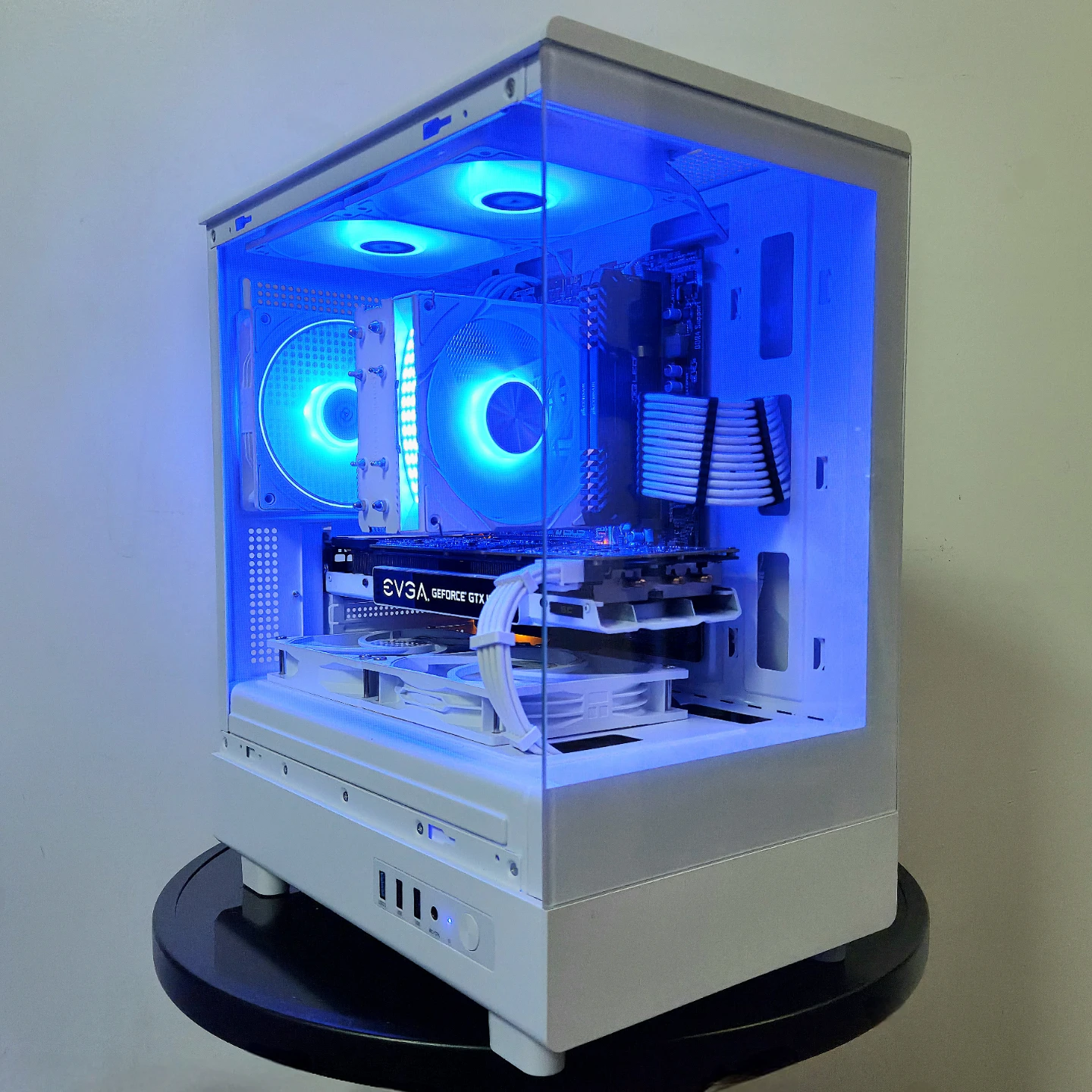 Ryzen 5 3600 | GTX 1070 | All White RGB Gaming PC - photo 3