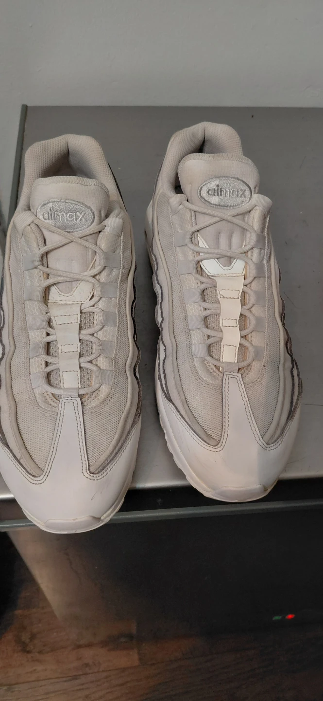 Nike Air Max 95 White Sneakers