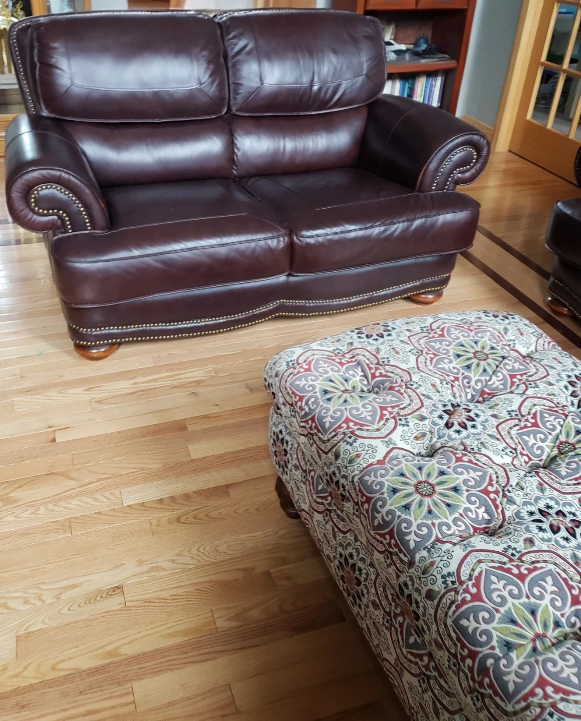 Tufted Ottoman Footrest - photo 2
