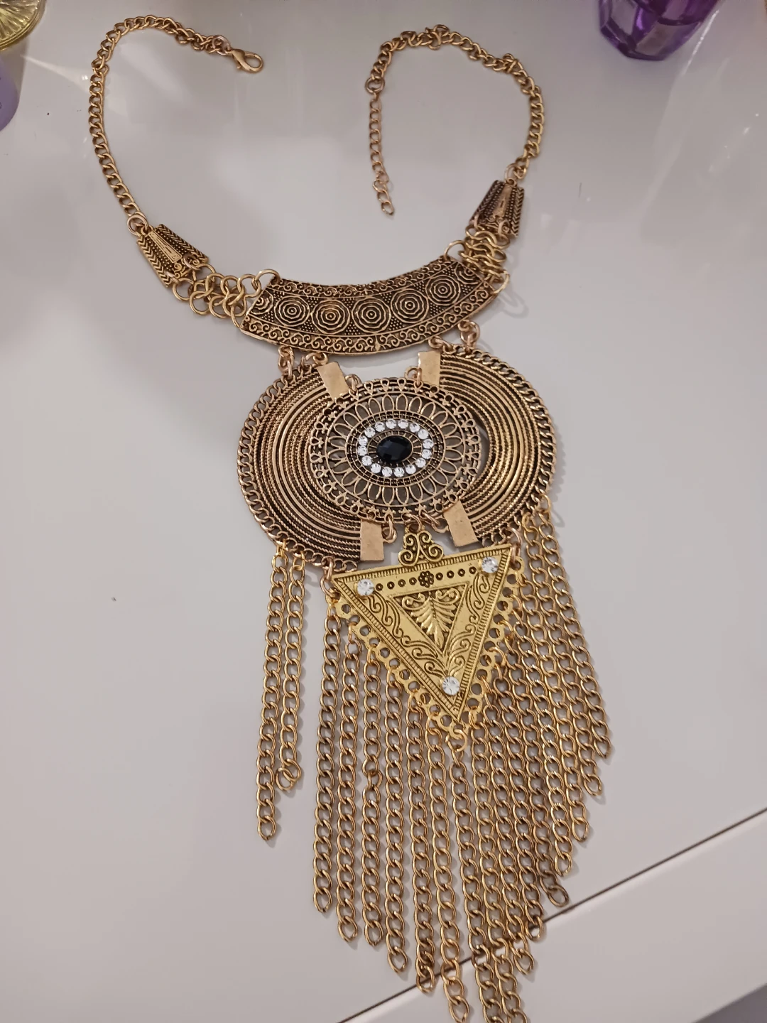 Gold Tone Statement Necklace with Black Gemstone