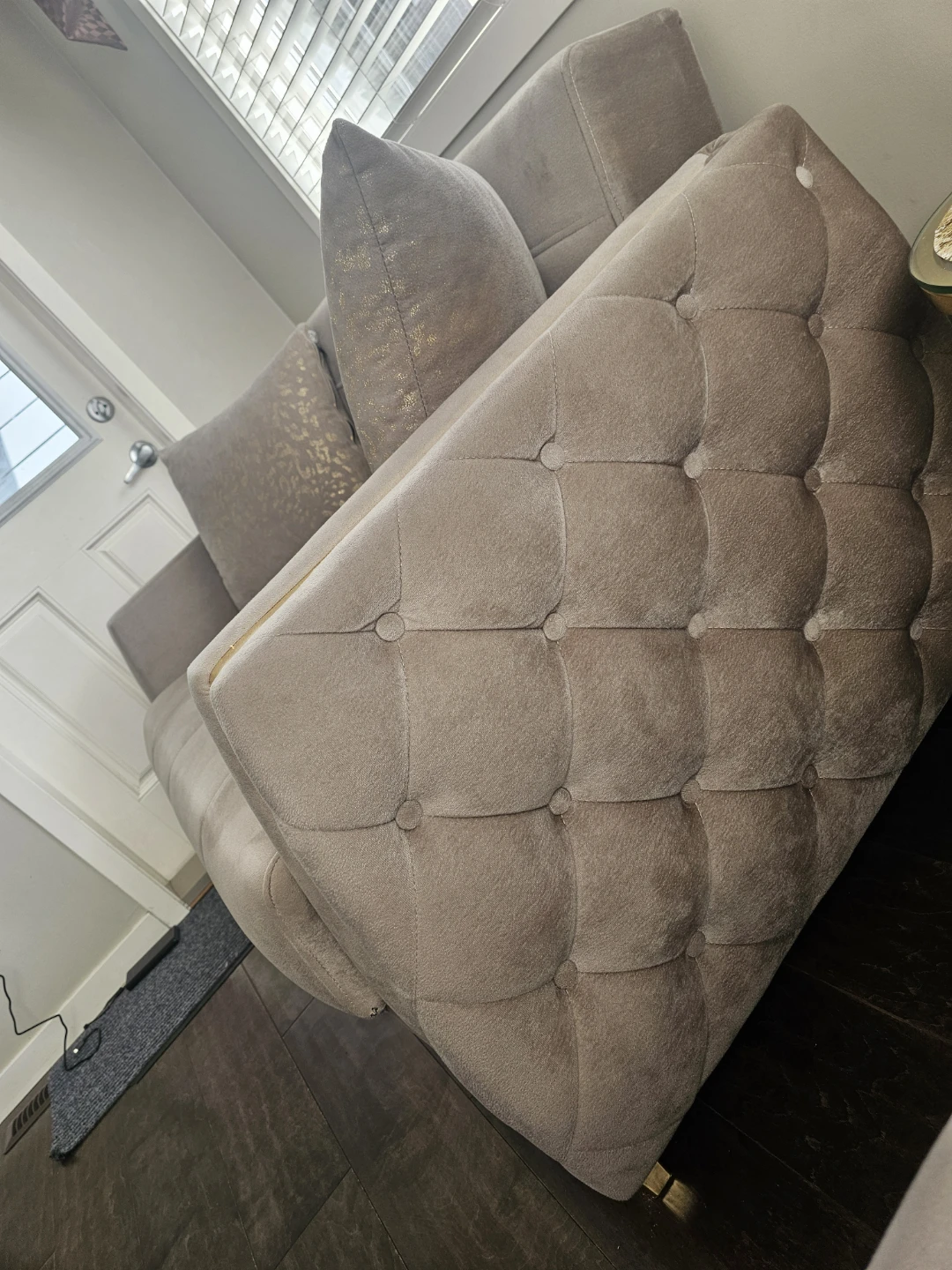 Loveseat (like new used only 6 months) - photo 4