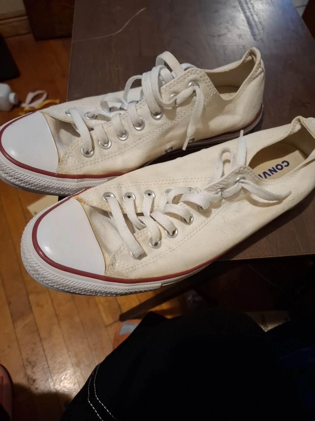 Converse