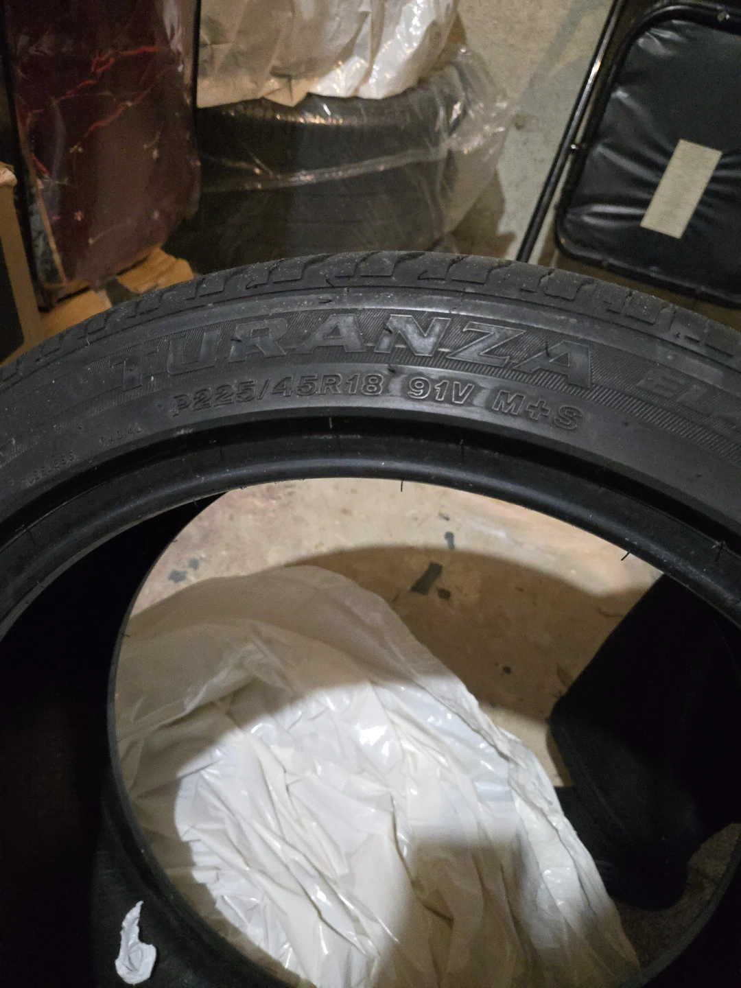 All season tire for sale!!!! P225/45R18