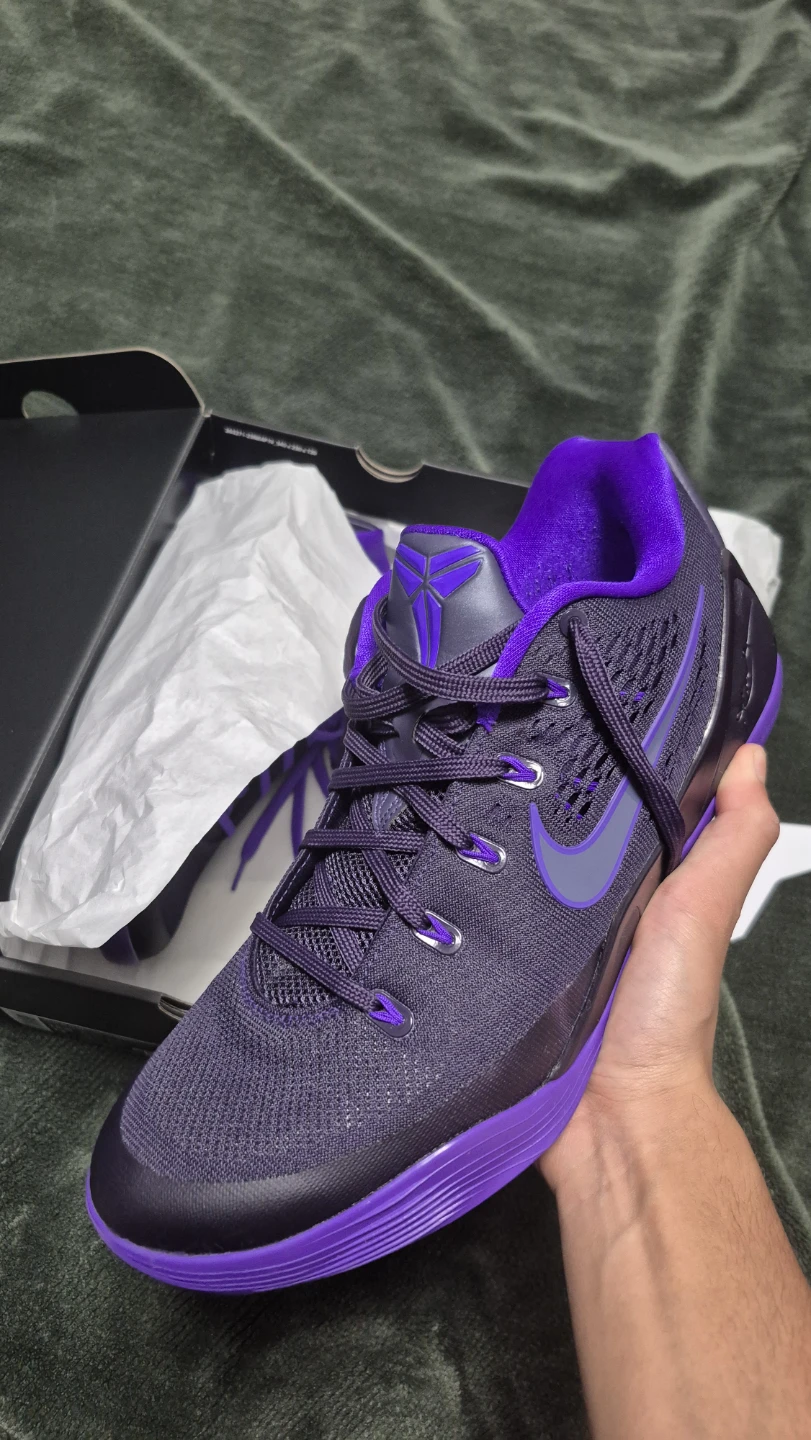 Nike Kobe 9 Elite Low EM Protro - Mens 12.5 - photo 4