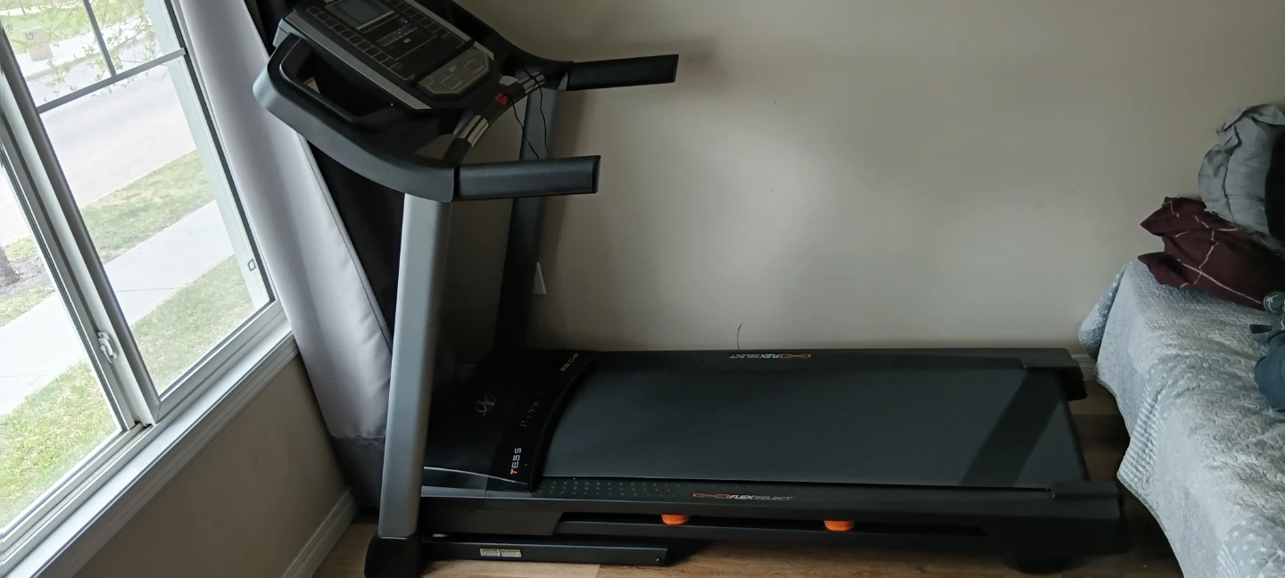 BRAND NEW NordicTrack T 6.5 S Treadmill Brand New