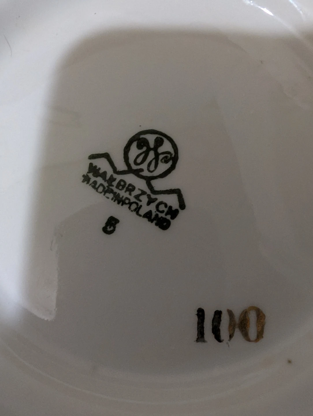 Wałbrzych White Porcelain Teapot with Gold Trim - photo 2