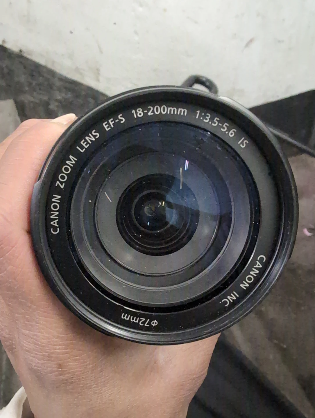 Canon EOS 60D DSLR Camera with 18-200mm Lens - photo 2