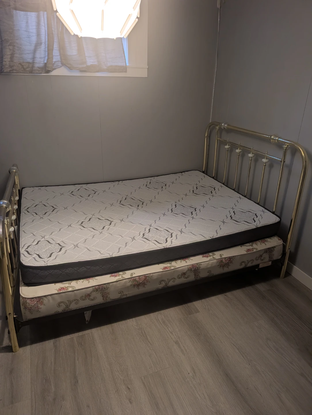 Gold Tone Metal Bed Frame with Mattress