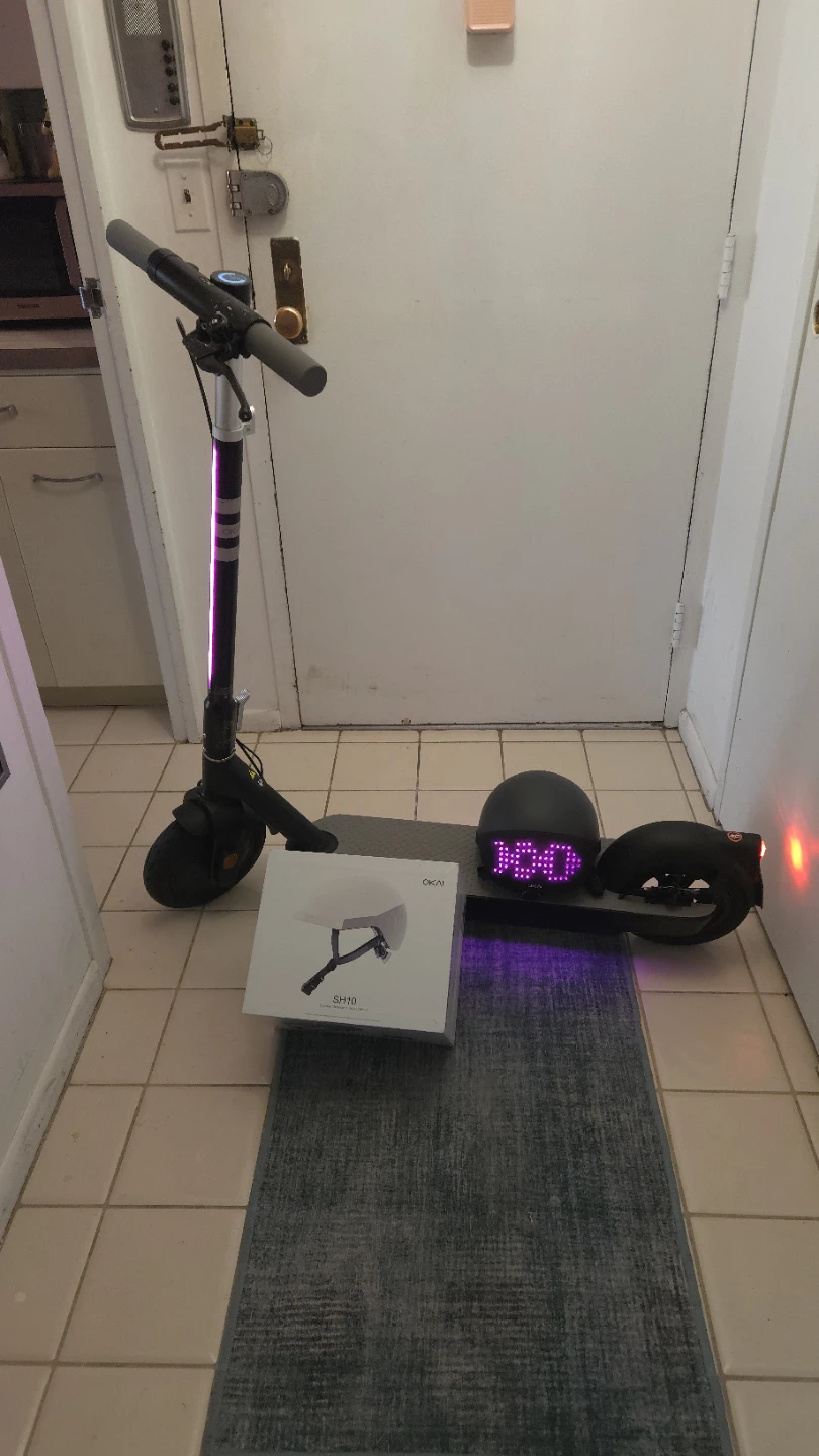 OKAI - NEON Pro Scooter w/ NFC key & OKAI Smart Helmut