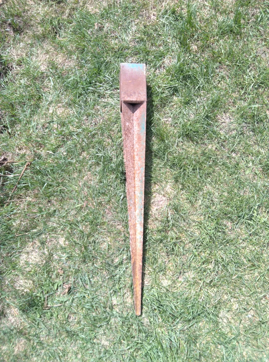 Large metal post holder