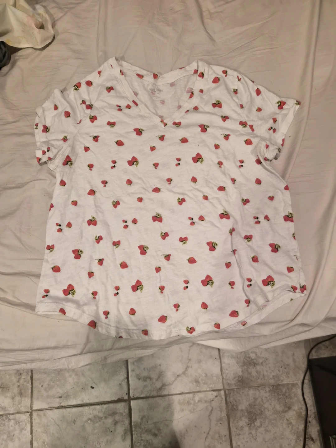 White Strawberry Print V-Neck T-Shirt