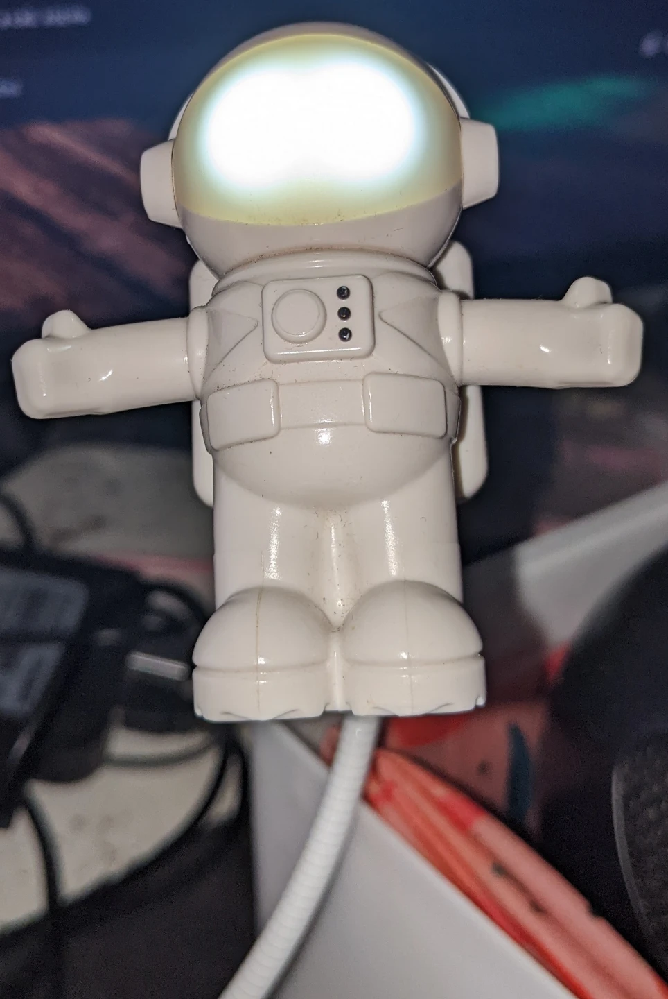 White Astronaut USB LED Light/Night Light