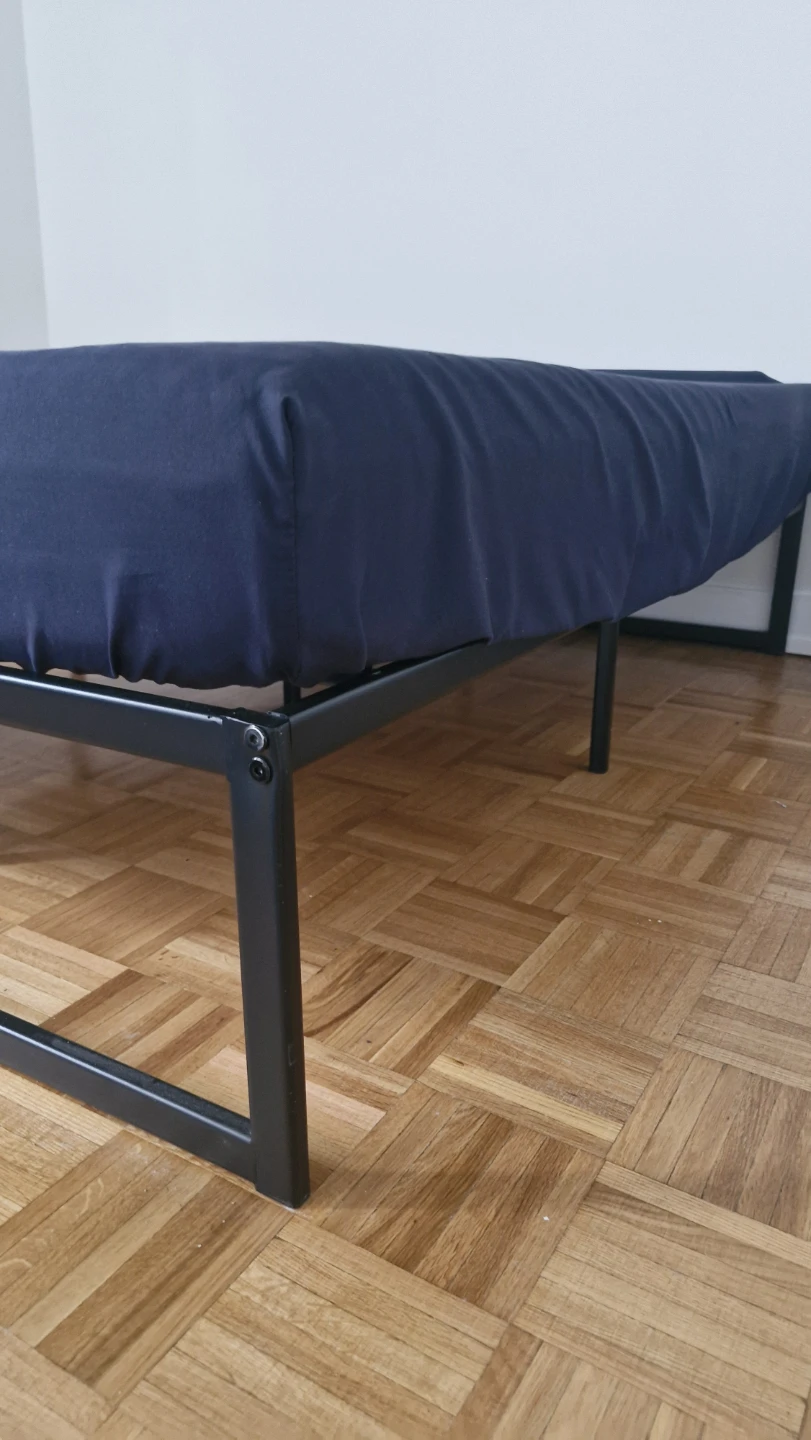 Metal Bed Frame with and full Mattress - photo 2