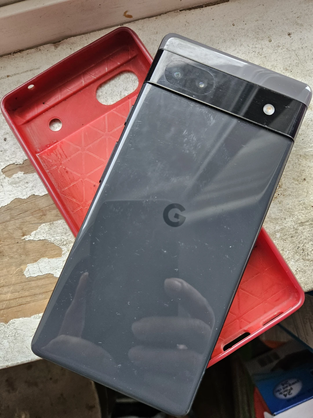 Google Pixel 6a - photo 2
