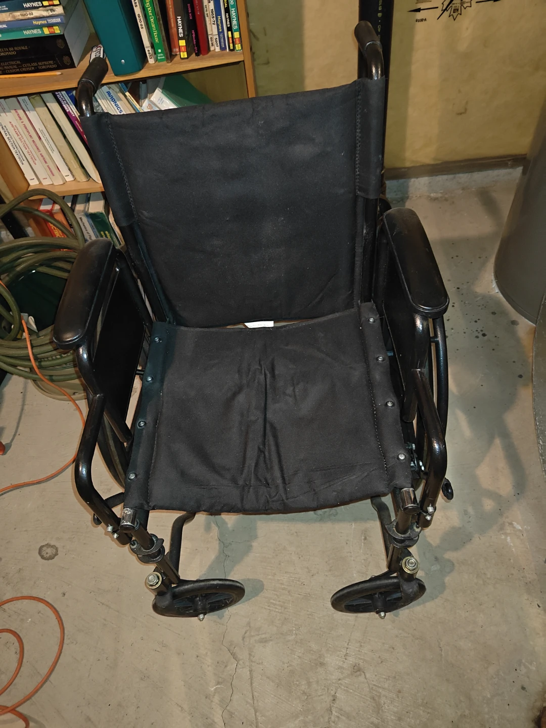 Everest & Jennings Advantage Transport Wheelchair