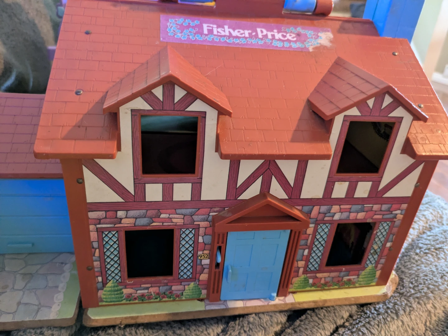 Fisher-Price Little People Dollhouse
