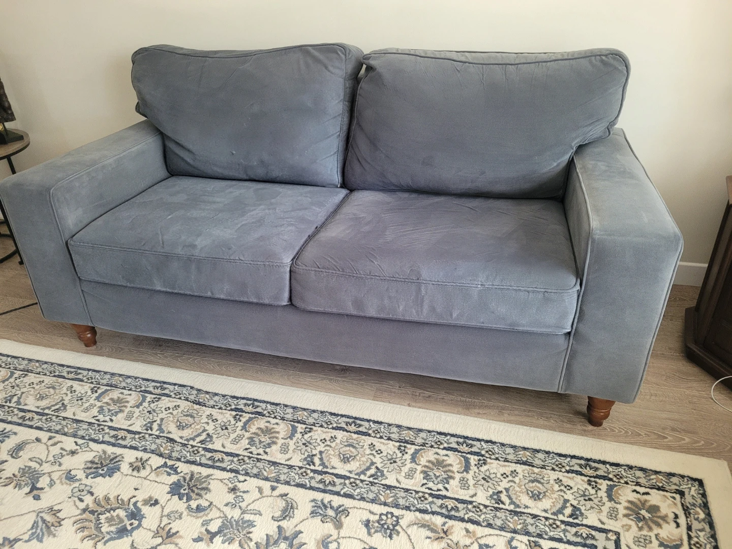 Grey loveseat sofa - photo 3
