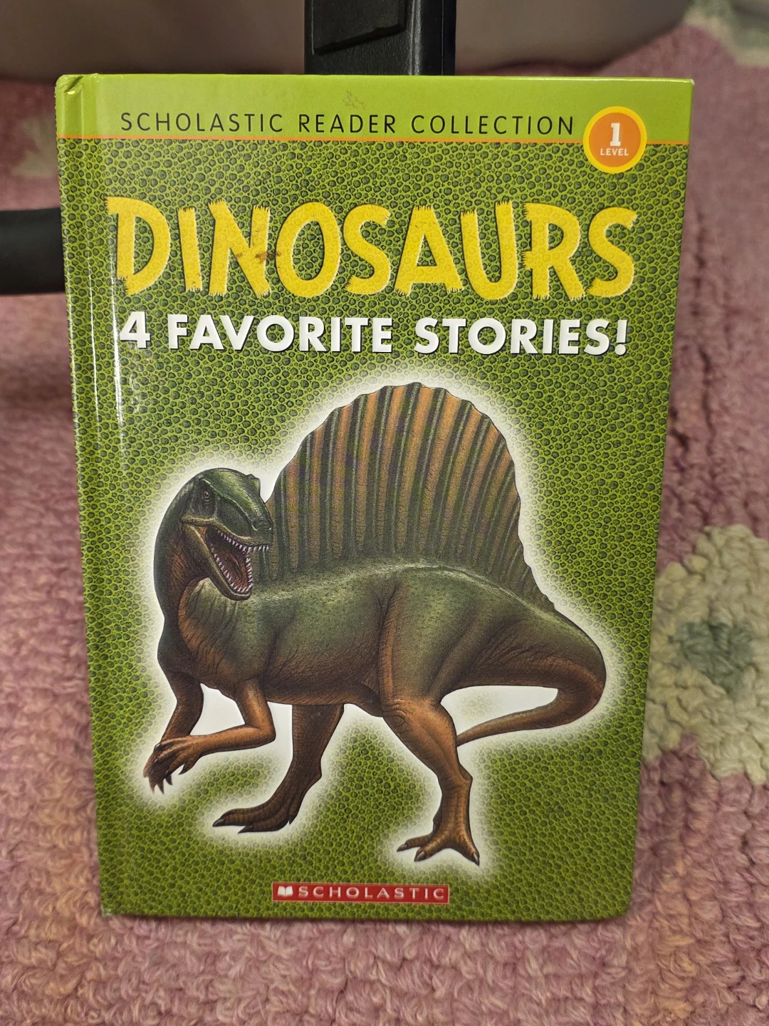 Reader Collection Dinosaurs 4 Favorite Stories! Level 1