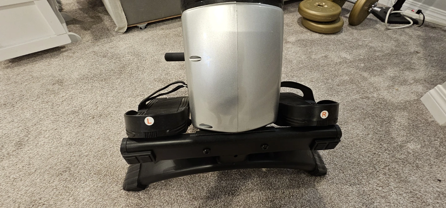 GYMAX Rowing Machine - photo 2